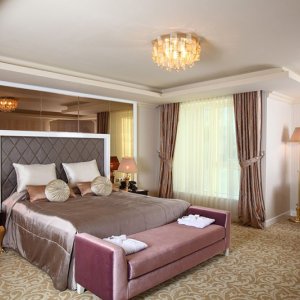 Royal Arena Hotel & Resort Spa